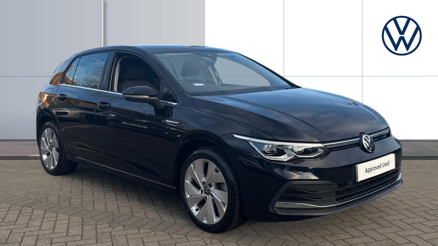 Used Volkswagen Golf 2021 for sale - 76650988: Photo 1