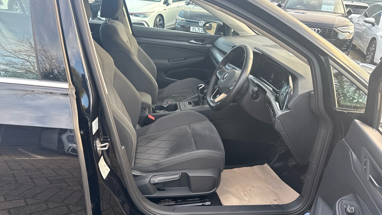 Used Volkswagen Golf 2021 for sale - 76650988: Photo 15