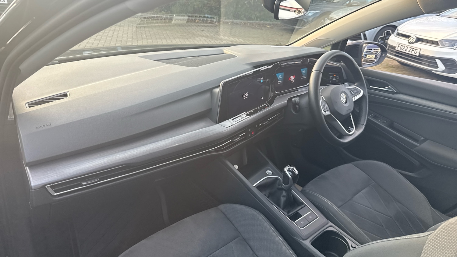 Used Volkswagen Golf 2021 for sale - 76650988: Photo 2