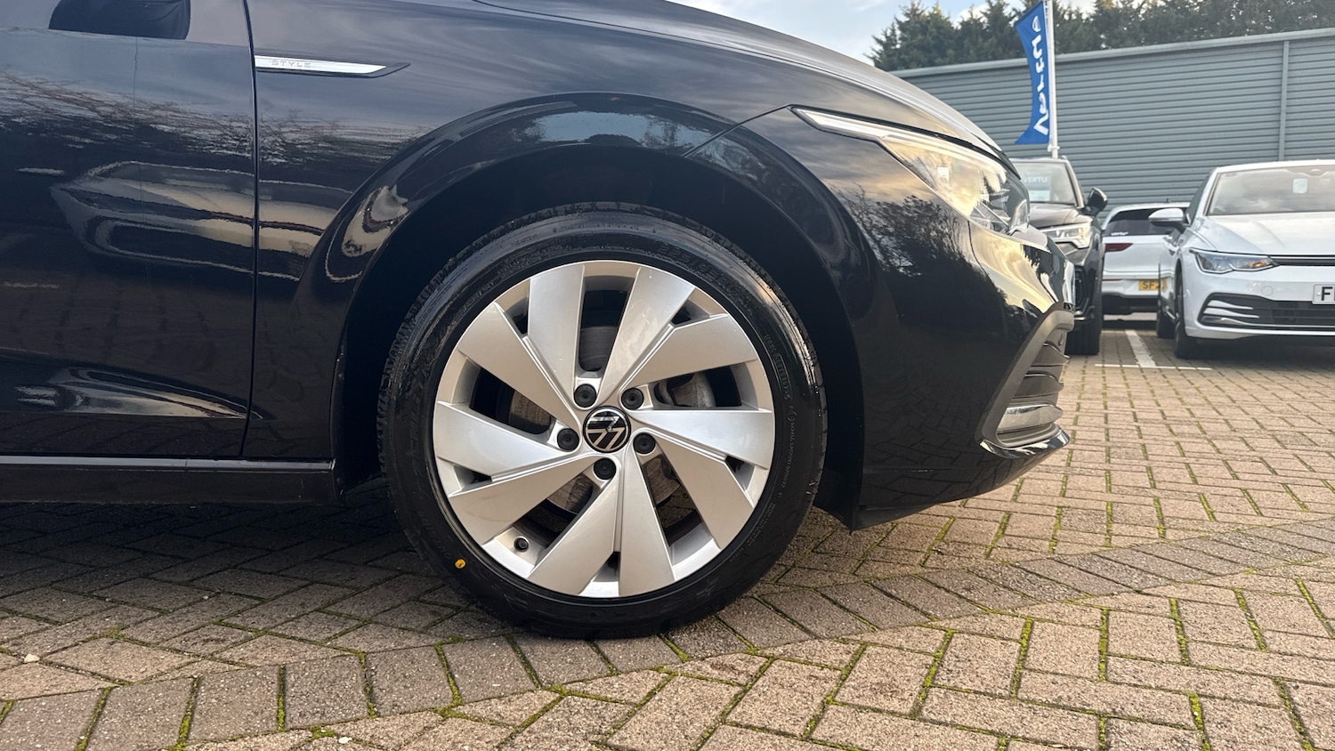 Used Volkswagen Golf 2021 for sale - 76650988: Photo 5