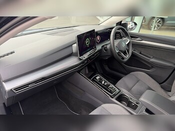 Used Volkswagen Golf 2025 for sale - 77392540: Photo