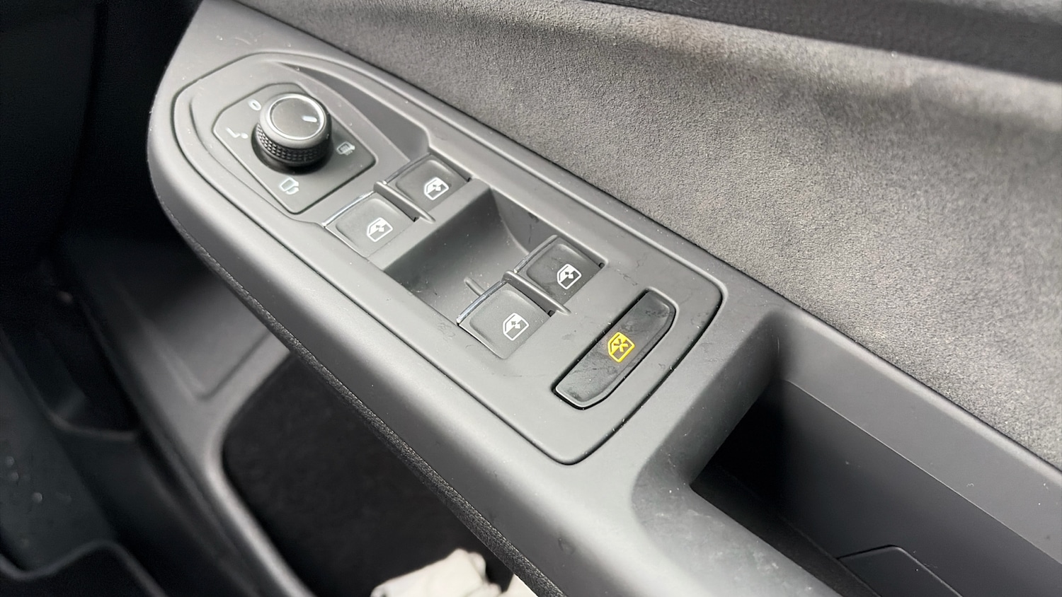 Used Volkswagen Golf 2025 for sale - 77392540: Photo 33