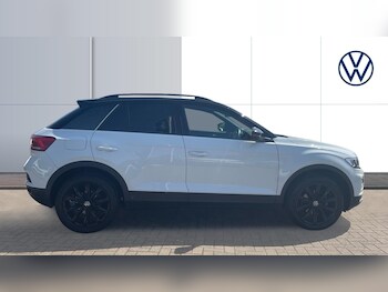 Used Volkswagen T-Roc 2021 for sale - 75788331: Photo
