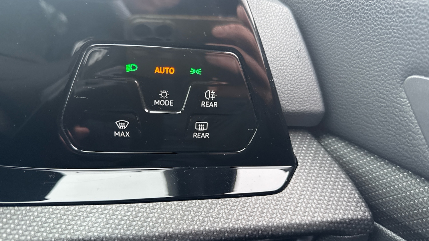 Used Volkswagen Golf 2020 for sale - 76693239: Photo 22