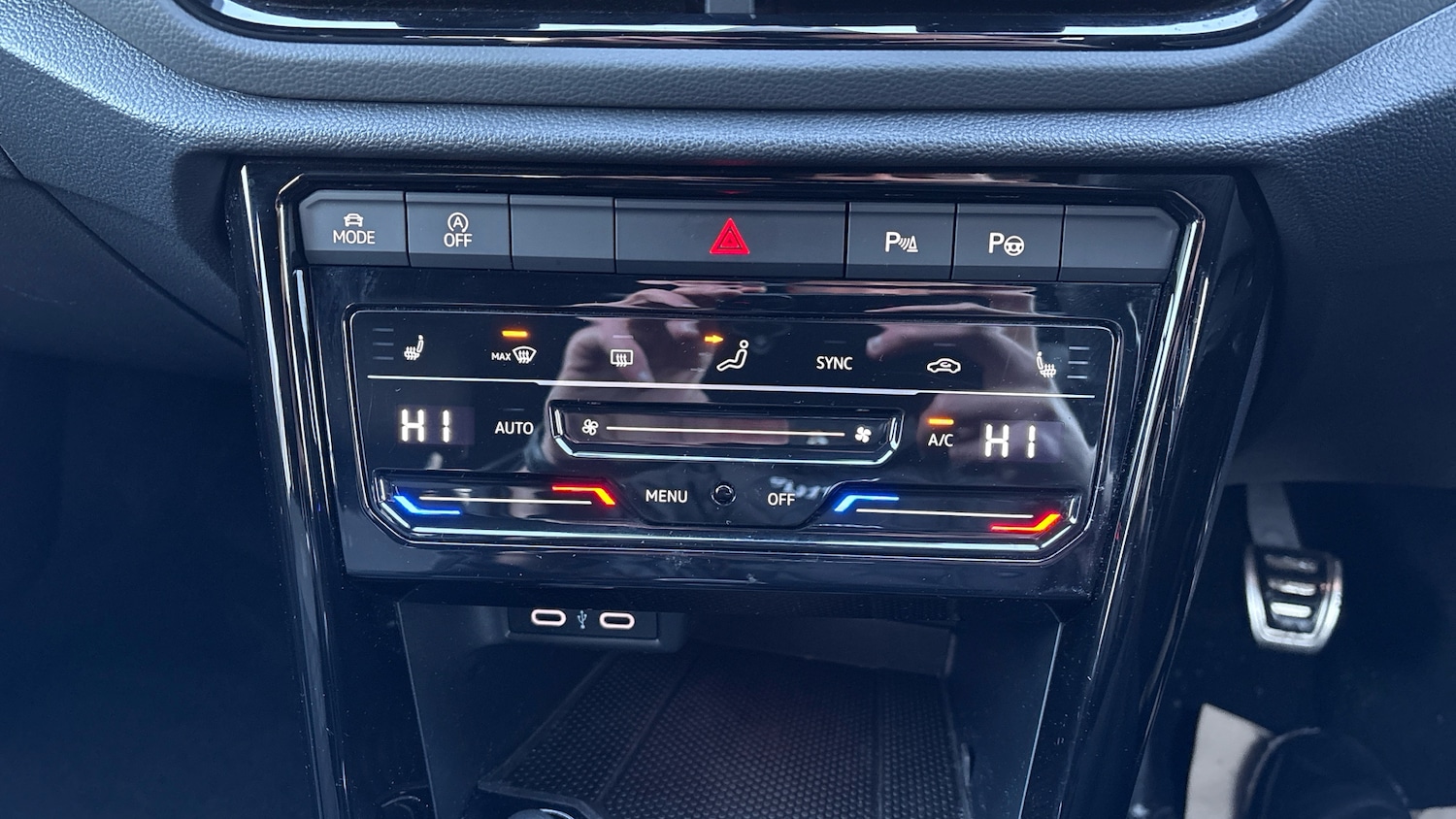 Used Volkswagen T-Roc 2022 for sale - 77208833: Photo 13