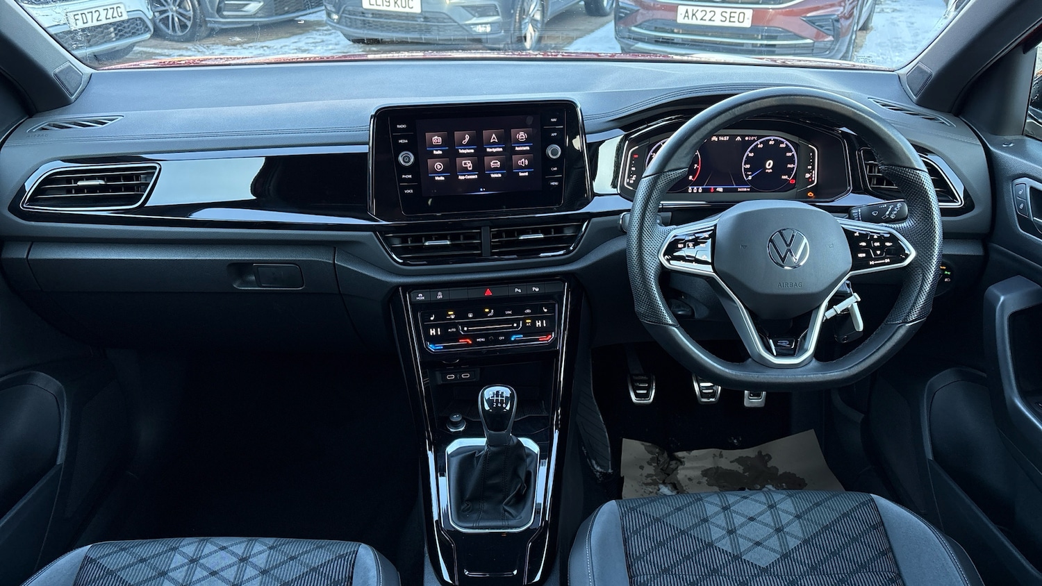 Used Volkswagen T-Roc 2022 for sale - 77208833: Photo 9