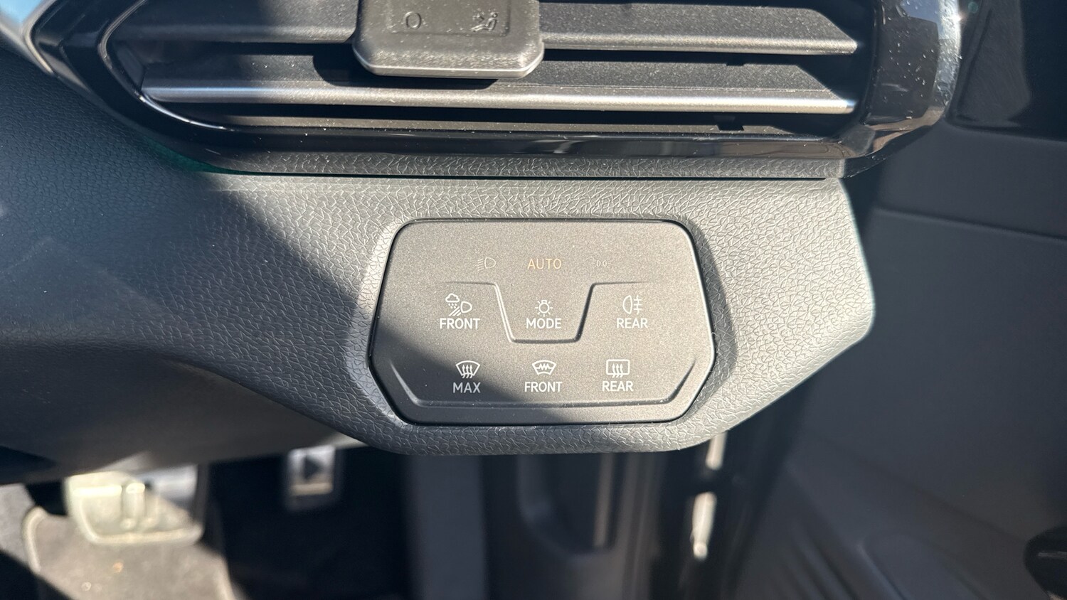 Used Volkswagen ID5 2025 for sale - 76065919: Photo 22