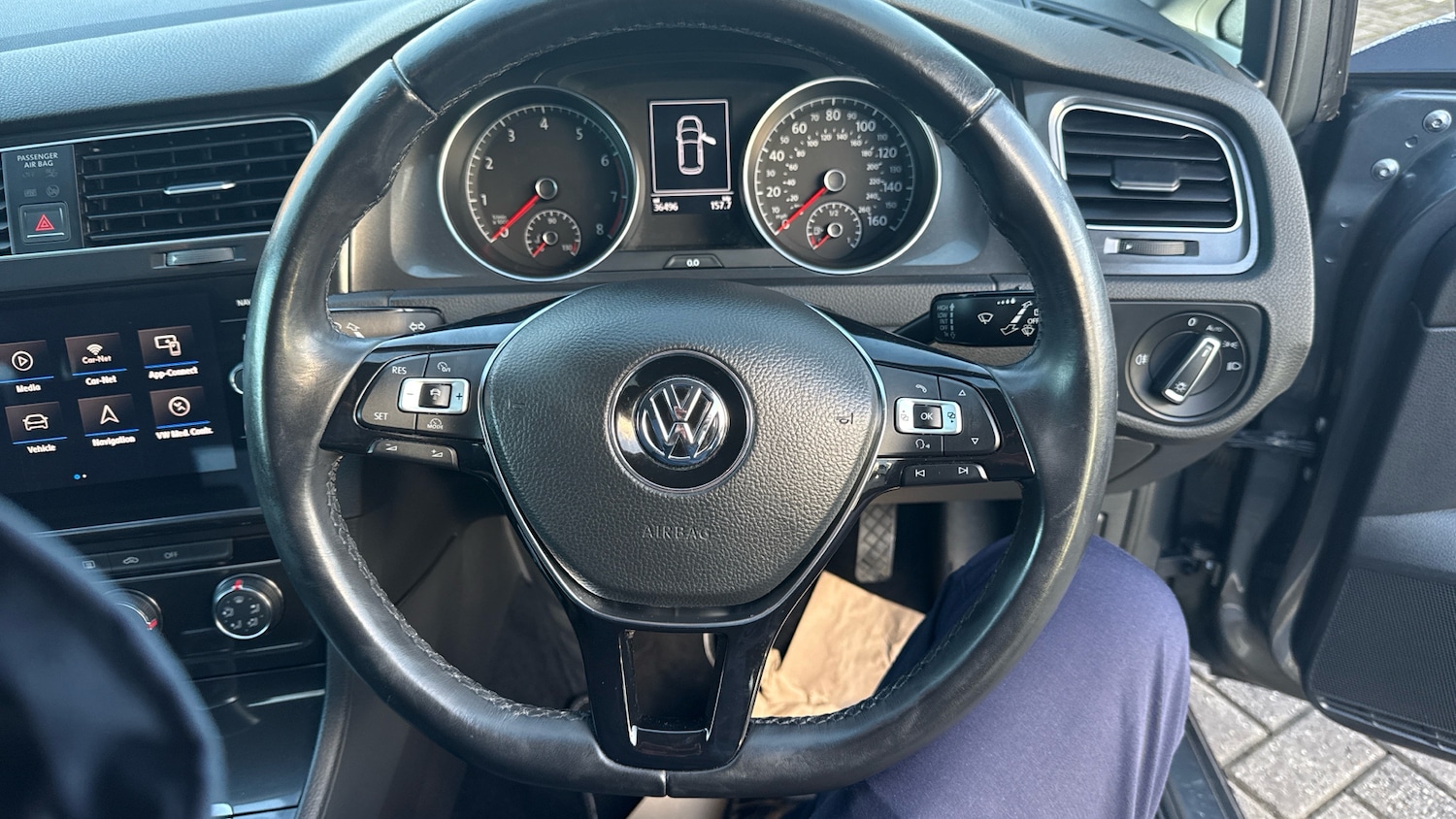 Used Volkswagen Golf 2017 for sale - 76862283: Photo 10