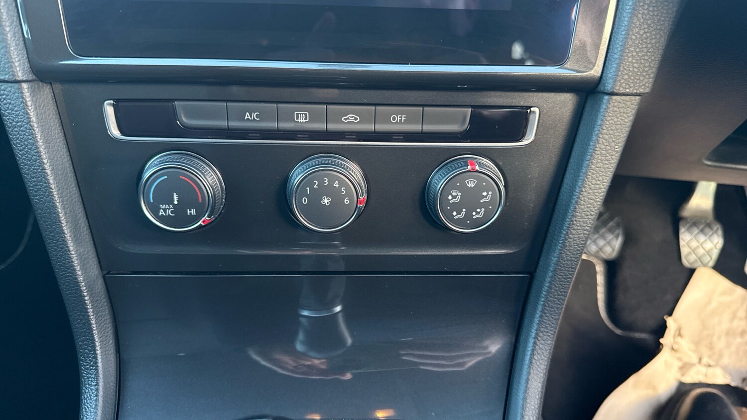 Used Volkswagen Golf 2017 for sale - 76862283: Photo 13