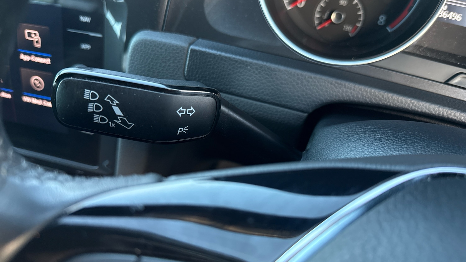 Used Volkswagen Golf 2017 for sale - 76862283: Photo 25