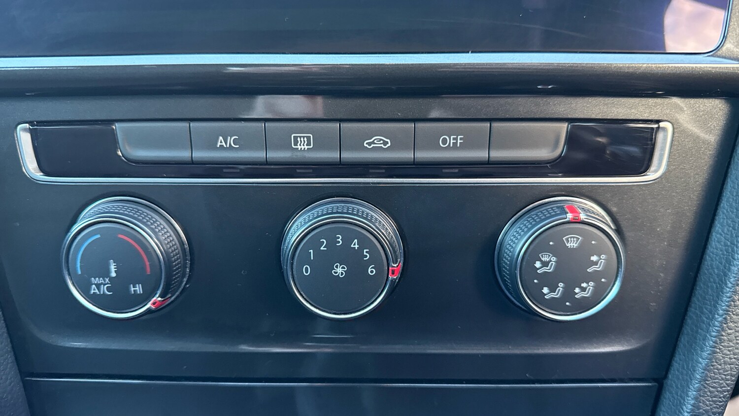 Used Volkswagen Golf 2017 for sale - 76862283: Photo 30