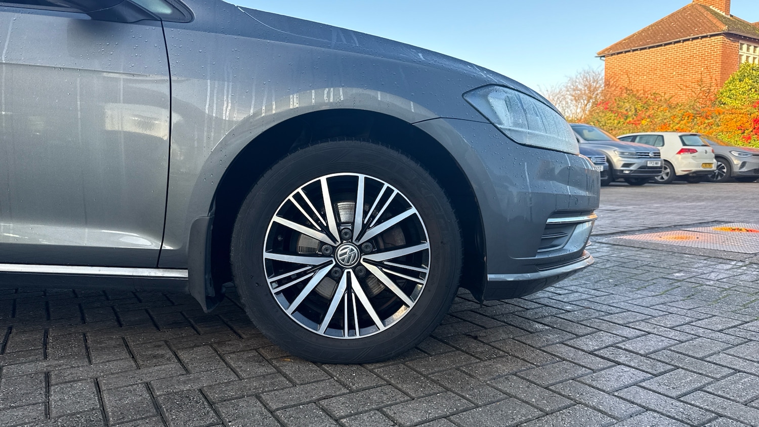 Used Volkswagen Golf 2017 for sale - 76862283: Photo 5