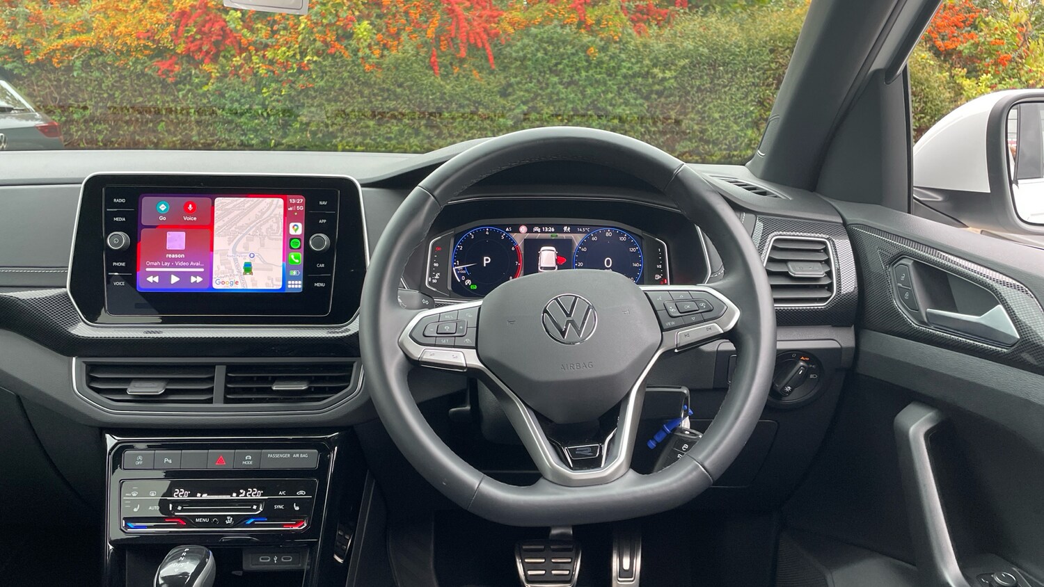 Used Volkswagen T-Cross 2024 for sale - 76252287: Photo 10