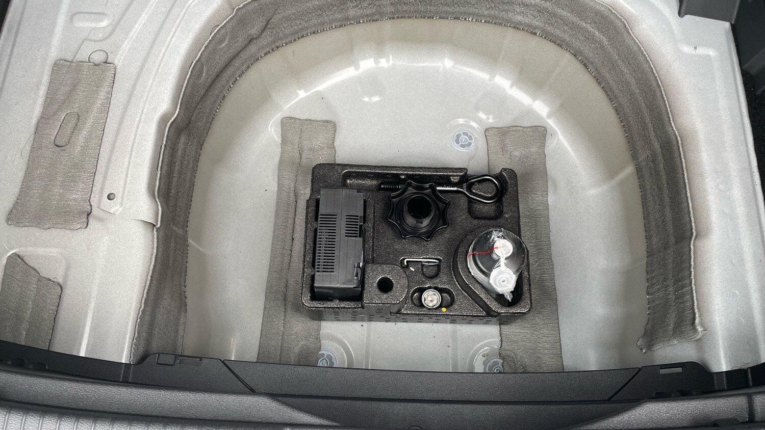 Used Volkswagen T-Cross 2024 for sale - 76252287: Photo 24