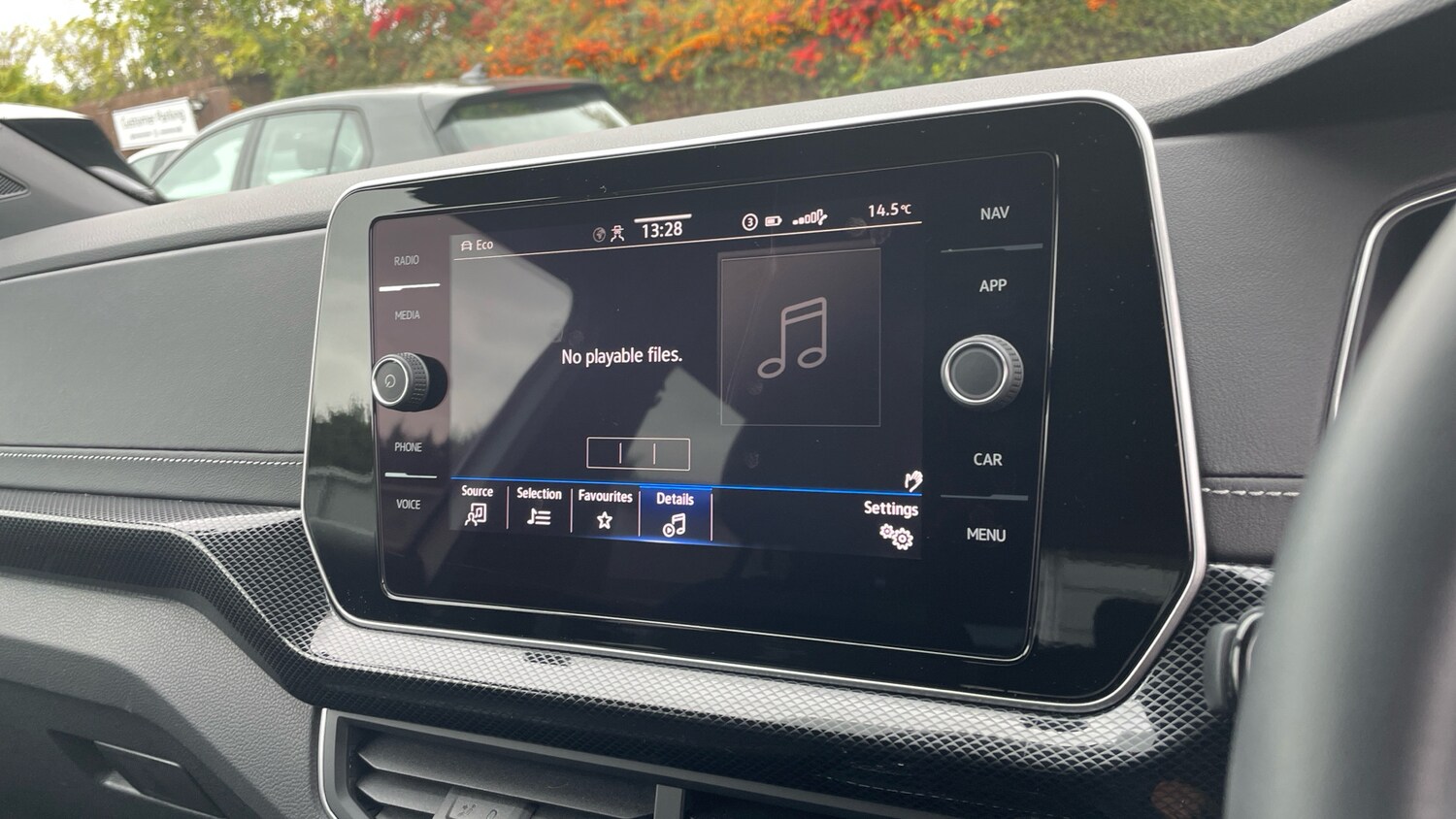 Used Volkswagen T-Cross 2024 for sale - 76252287: Photo 41