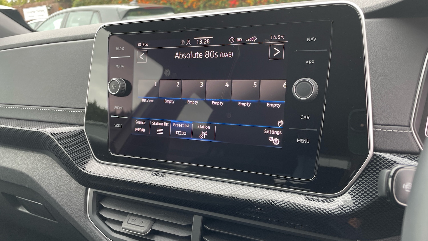 Used Volkswagen T-Cross 2024 for sale - 76252287: Photo 42