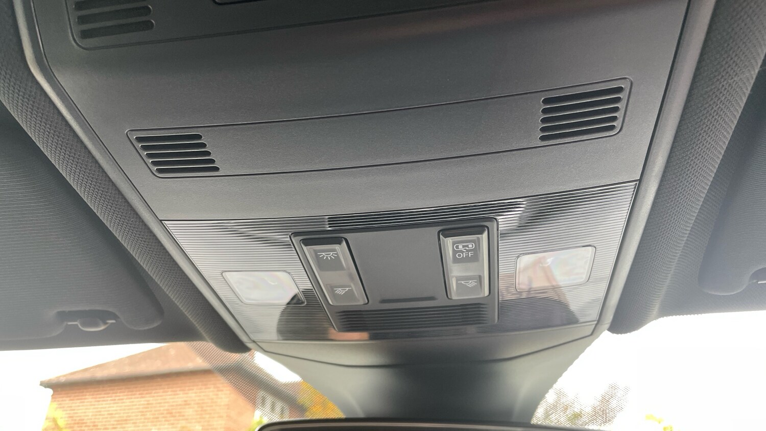 Used Volkswagen T-Cross 2024 for sale - 76252287: Photo 43