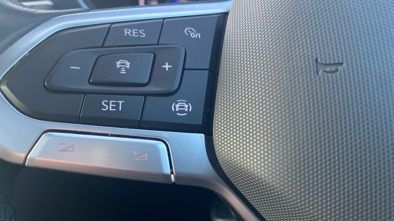 Used Volkswagen Tiguan 2023 for sale - 77274733: Photo 17