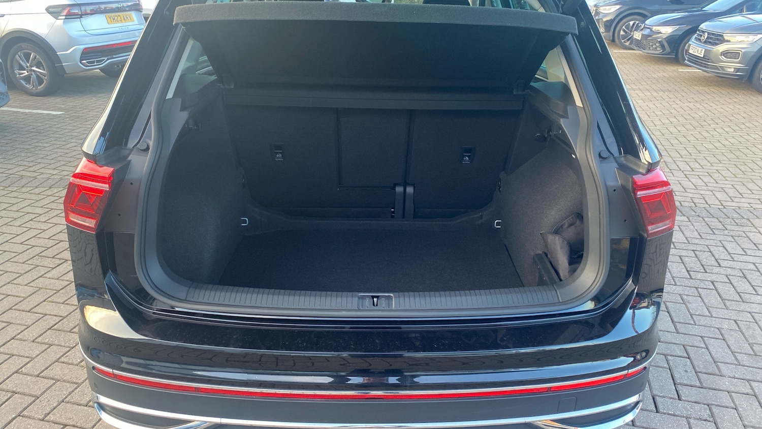 Used Volkswagen Tiguan 2023 for sale - 77274733: Photo 20