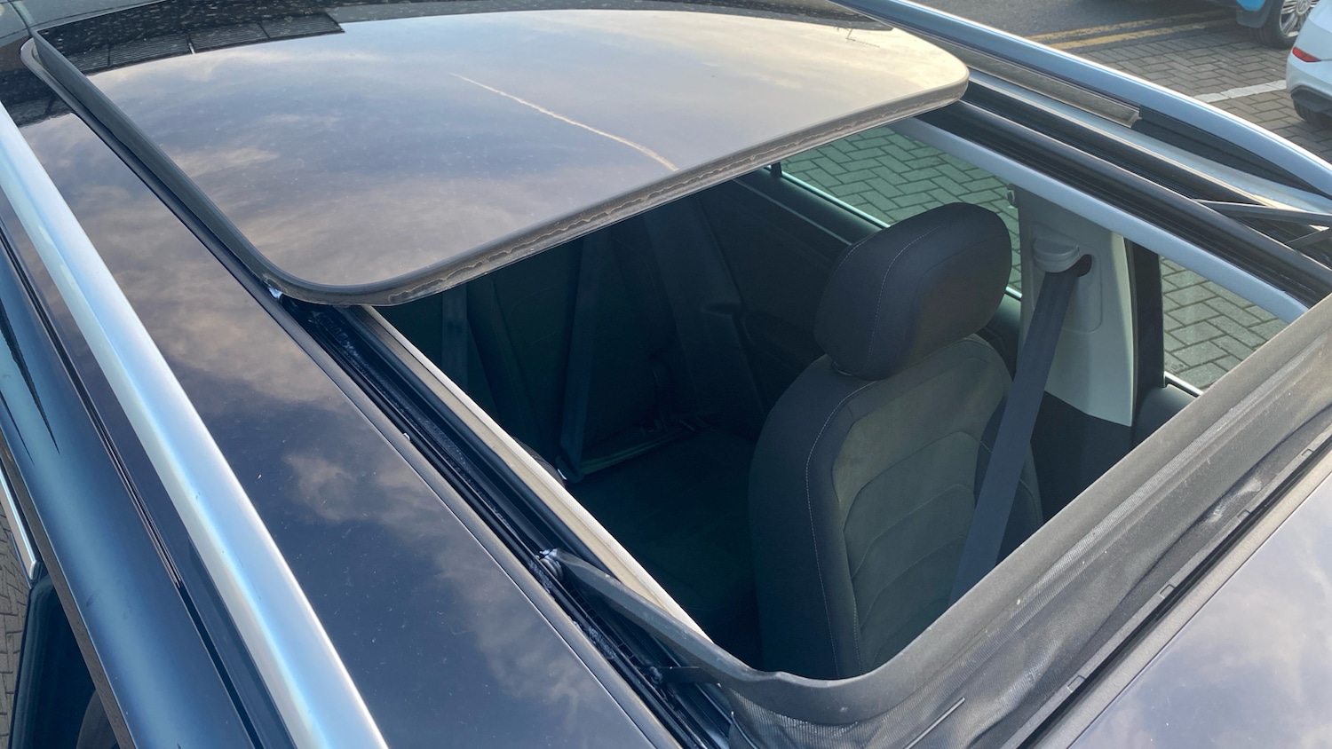 Used Volkswagen Tiguan 2023 for sale - 77274733: Photo 23