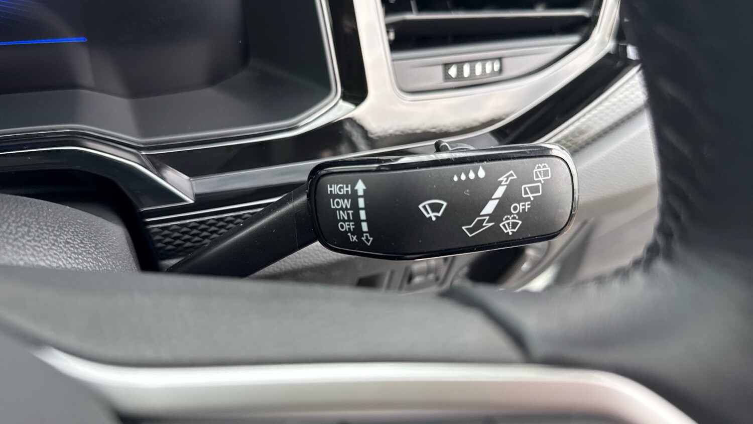 Used Volkswagen Polo 2025 for sale - 75821253: Photo 23