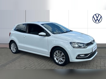 Used Volkswagen Polo 2015 for sale - 75910848: Photo