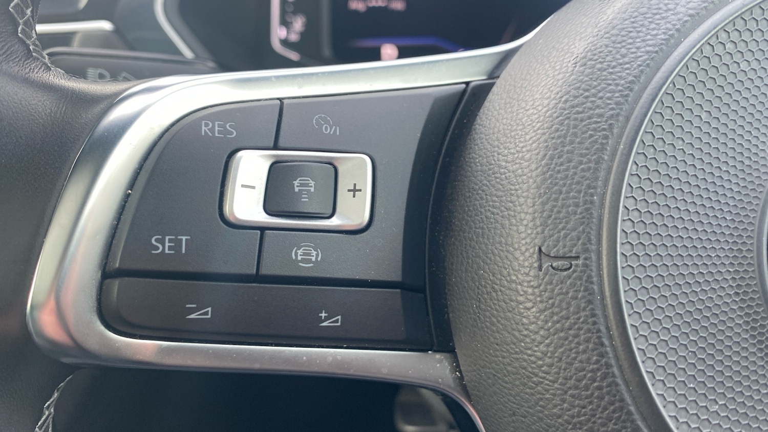 Used Volkswagen Tiguan 2020 for sale - 77129430: Photo 17