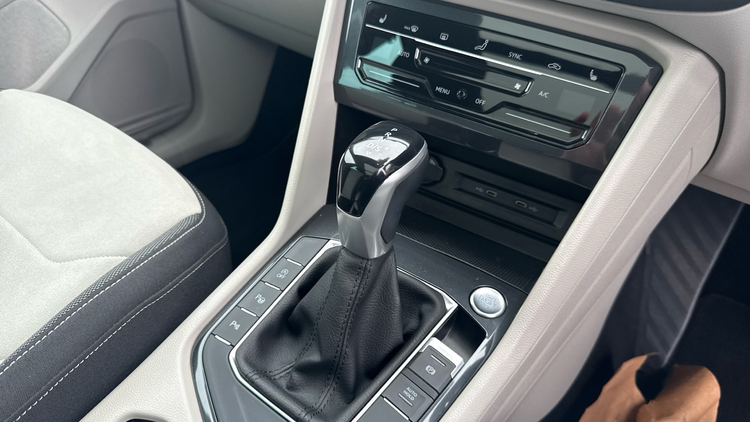 Used Volkswagen Tiguan 2022 for sale - 76465985: Photo 14