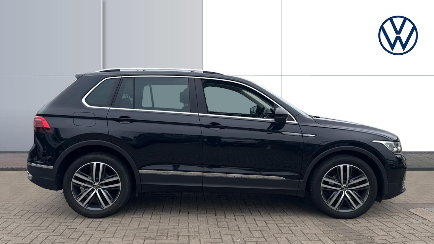 Used Volkswagen Tiguan 2022 for sale - 76465985: Photo 4