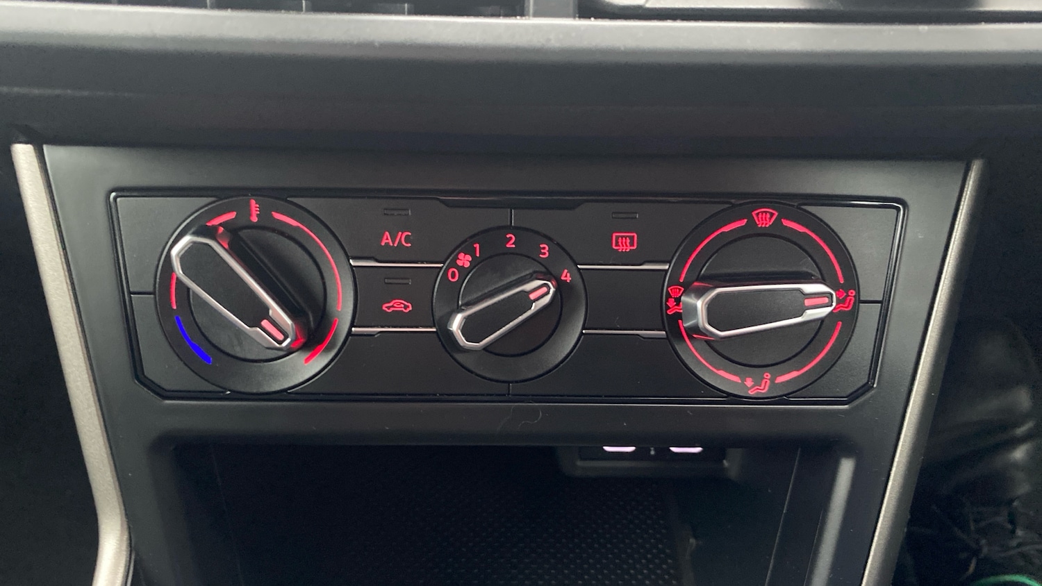 Used Volkswagen Polo 2021 for sale - 77431555: Photo 13