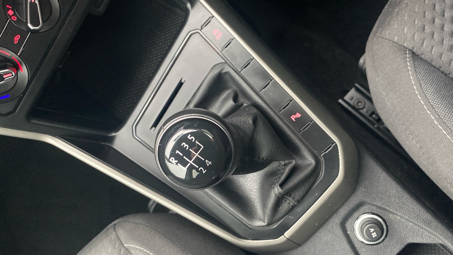 Used Volkswagen Polo 2021 for sale - 77431555: Photo 14