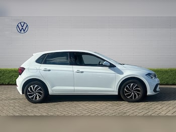 Used Volkswagen Polo 2022 for sale - 77746550: Photo