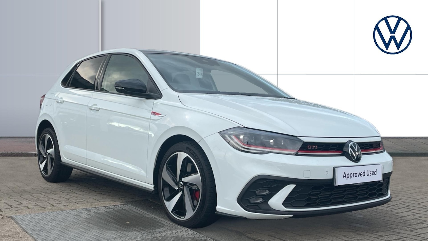 Used Volkswagen Polo 2023 for sale - 76427788: Photo 1