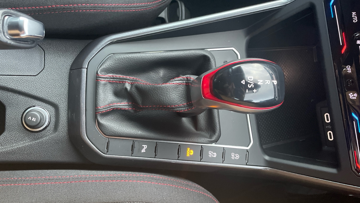 Used Volkswagen Polo 2023 for sale - 76427788: Photo 31