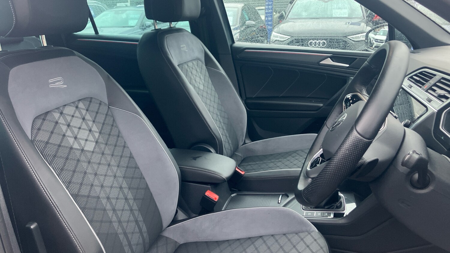 Used Volkswagen Tiguan 2023 for sale - 77351133: Photo 15