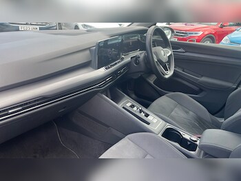 Used Volkswagen Golf 2020 for sale - 78653537: Photo