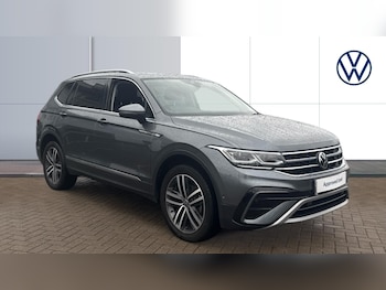 Used Volkswagen Tiguan Allspace 2023 for sale - 76796816: Photo