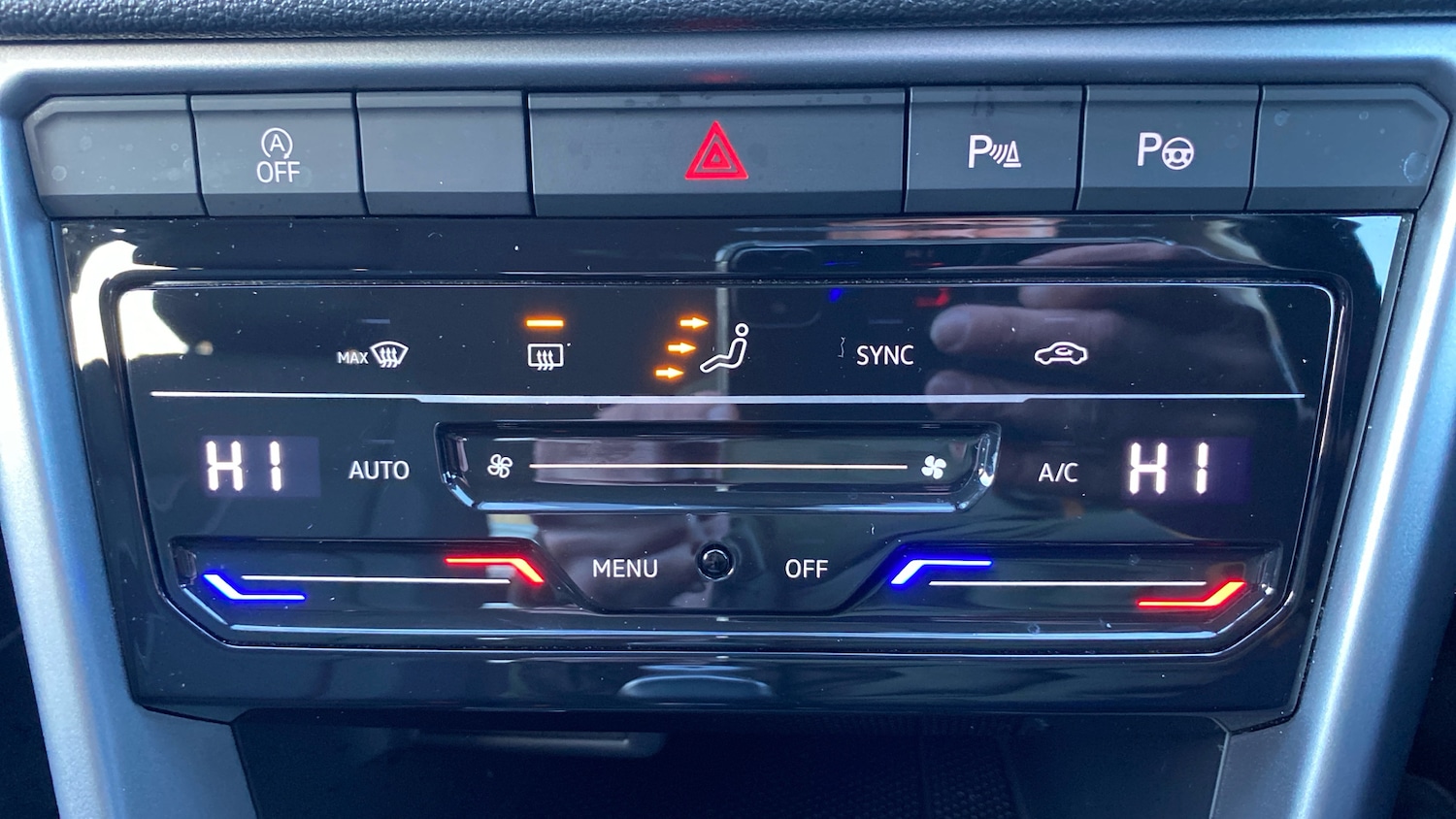 Used Volkswagen T-Roc 2023 for sale - 76706265: Photo 13