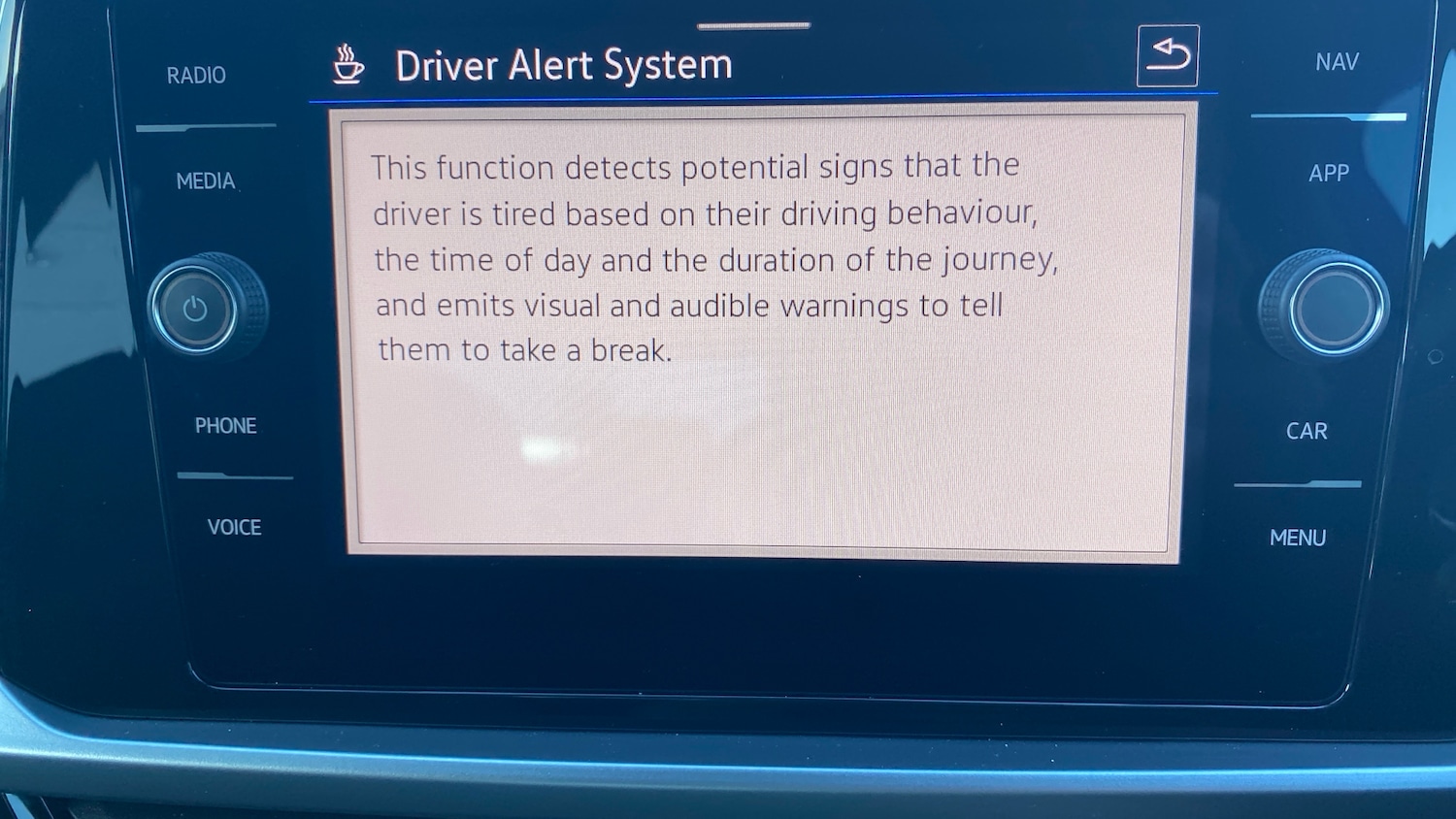 Used Volkswagen T-Roc 2023 for sale - 76706265: Photo 31