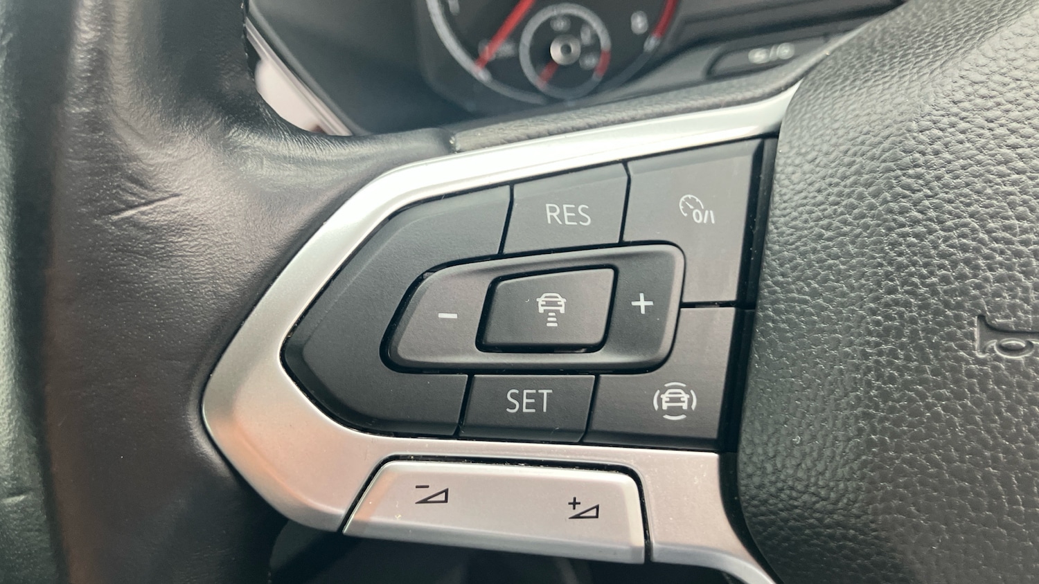 Used Volkswagen T-Cross 2019 for sale - 76490447: Photo 17