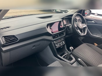 Used Volkswagen T-Cross 2019 for sale - 76490447: Photo