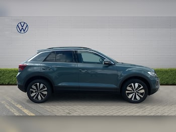 Used Volkswagen T-Roc 2024 for sale - 78858543: Photo