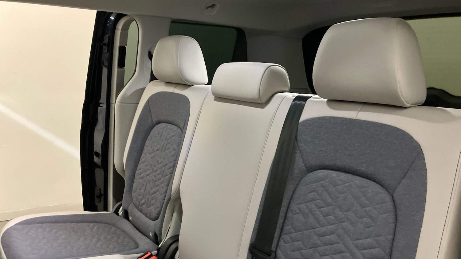 Used Volkswagen ID.Buzz 2024 for sale - 77643631: Photo 16