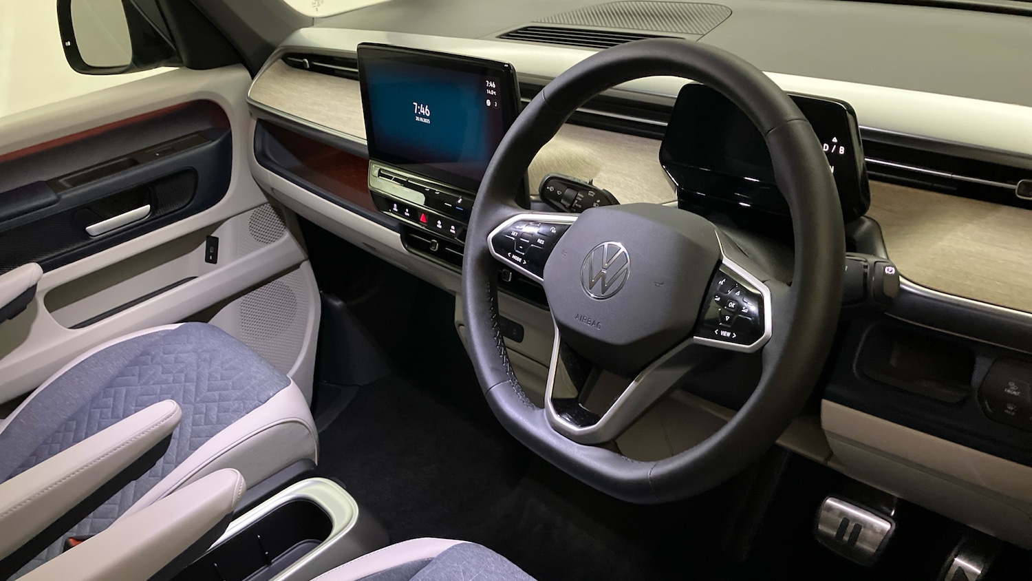 Used Volkswagen ID.Buzz 2024 for sale - 77643631: Photo 6