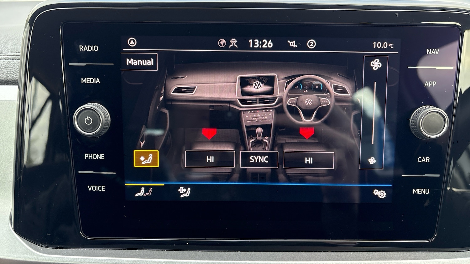 Used Volkswagen T-Roc 2023 for sale - 76980743: Photo 26