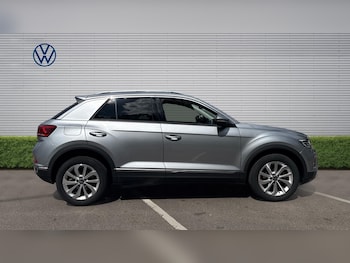 Used Volkswagen T-Roc 2025 for sale - 78592928: Photo