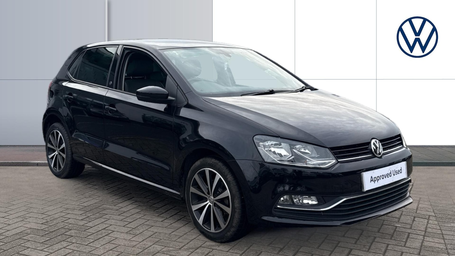 Used Volkswagen Polo 2017 for sale - 76505563: Photo 1