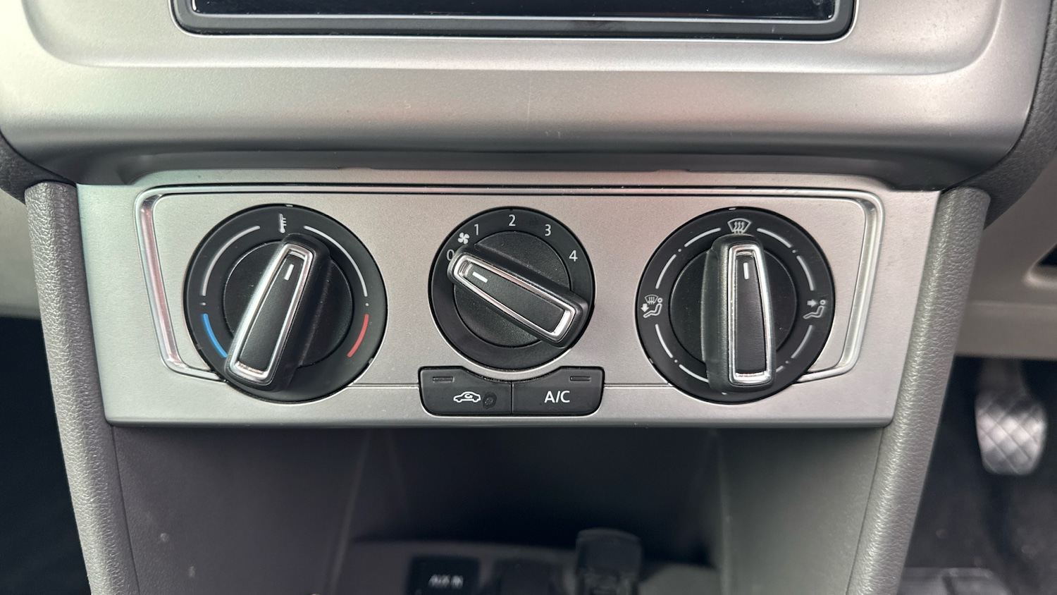 Used Volkswagen Polo 2017 for sale - 76505563: Photo 13