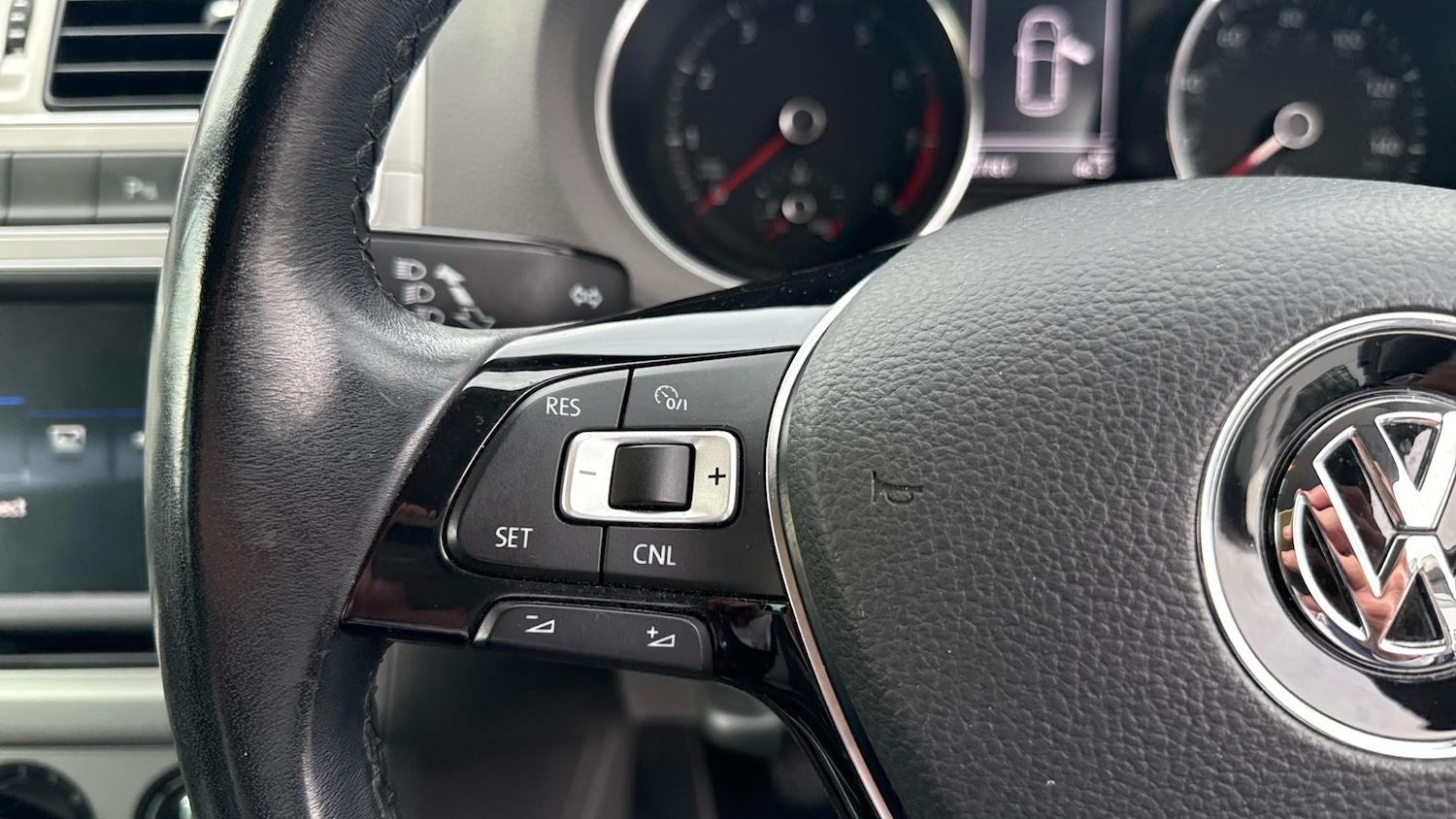 Used Volkswagen Polo 2017 for sale - 76505563: Photo 17