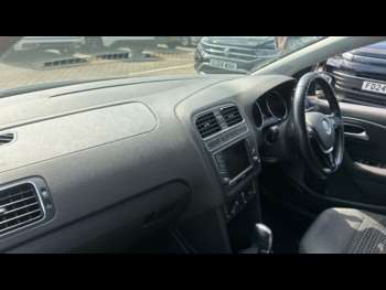 Used Volkswagen Polo 2017 for sale - 74566519: Photo